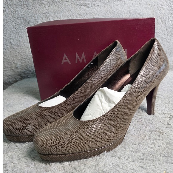 Amalfi by Rangoni Shoes - Amalfi Taupe Textured Heels